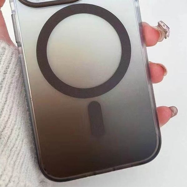 Чохол TPU+PC Phantom with MagSafe для Apple iPhone 15 (6.1") 78554 фото