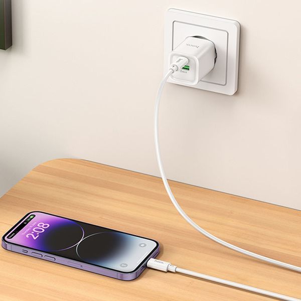 МЗП Hoco C149A Charm PD30W+QC3.0 (1USB-A/1C) + кабель Type-C to Lightning 73398 фото