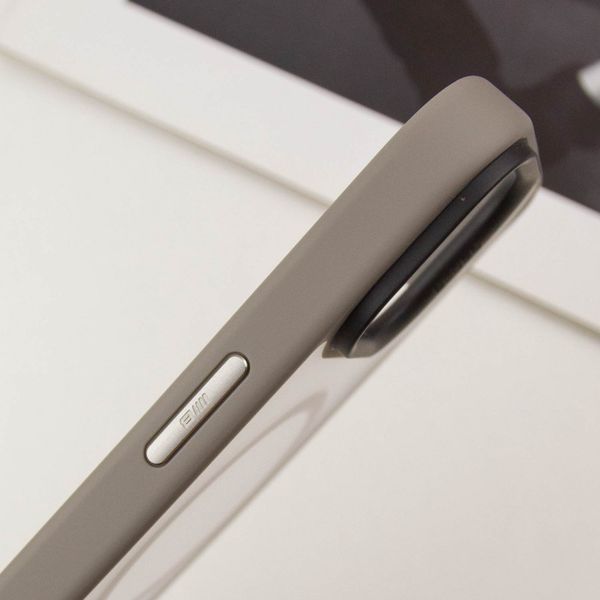 TPU+PC чохол Blueo Skin Friendly Frosted with MagSafe для Apple iPhone 15 (6.1") 71350 фото