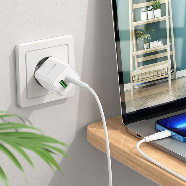 МЗП Borofone BN7 PD20W+QC3.0 (1USB-A/1C) + кабель Type-C to Lightning 73992 фото